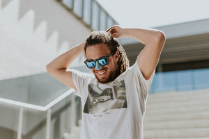 Athletic young man wearing blue nozscreen